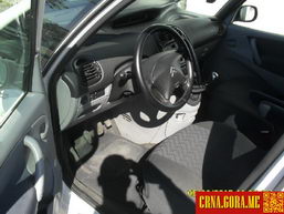 Prodajem auto: Citroen - Xsara Picasso hdi 2005 godište, Podgorica - Vozila - Crna Gora