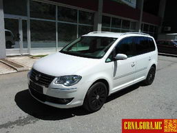 Prodajem auto: Volkswagen - Touran tdi dsg hightlin 2009 godište, Berane - Vozila - Crna Gora