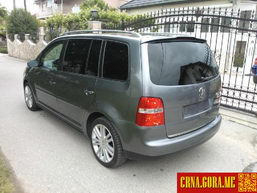 Prodajem auto: Volkswagen - Touran tdi dsg highline 2006 godište, Berane - Vozila - Crna Gora