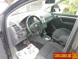 Prodajem auto: Volkswagen - Touran tdi dsg highline 2007 godište, Berane - Vozila - Crna Gora