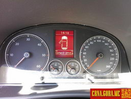Prodajem auto: Volkswagen - Touran tdi dsg highline 2009 godište, Berane - Vozila - Crna Gora