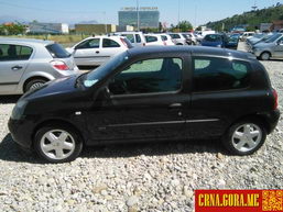 Prodajem auto: Renault - Clio i 2003 godište, Podgorica - Vozila - Crna Gora