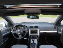 Skoda Octavia Combi 2.0TDI RS - Vozila - Crna Gora