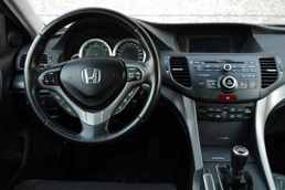Honda Accord Tourer 2.2i DTEC - Vozila - Crna Gora