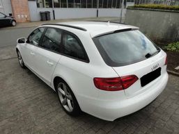 Audi A4 Avant 2.0 TDI S line - Vozila - Crna Gora