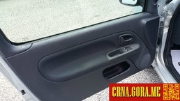 Prodajem auto: Renault - Clio 1.5 dci 48 kw !! 2003 godište, Podgorica - Vozila - Crna Gora