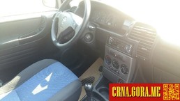 Prodajem auto: Opel - Zafira 2,0dti 2004 godište, Podgorica - Vozila - Crna Gora