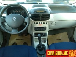 Prodajem auto: Fiat - Punto 1,9jtd 2004 godište, Podgorica - Vozila - Crna Gora