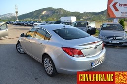 Prodajem auto: Opel - Insignia 2,0 CDTI 2010 godište, Nikšić - Vozila - Crna Gora