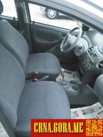 Prodajem auto: Toyota - Yaris 1.0 2003 godište, Podgorica - Vozila - Crna Gora