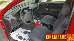 Prodajem auto: Opel - Corsa 1.7 DTI comfort 2002 godište, Podgorica - Vozila - Crna Gora