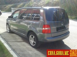 Prodajem auto: Volkswagen - Touran 1.9 TDI 2005 godište, Berane - Vozila - Crna Gora