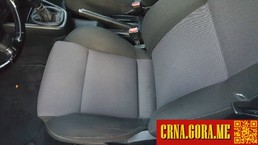 Prodajem auto: Volkswagen - Golf 4 tdi 2001 godište, Cetinje - Vozila - Crna Gora
