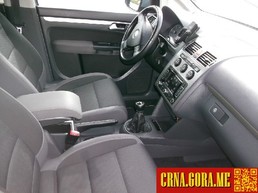 Prodajem auto: Volkswagen - Touran tdi 2009 godište, Bijelo Polje - Vozila - Crna Gora