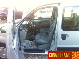 Prodajem auto: Renault - Kangoo Benz./Plin 2004 godište, Cetinje - Vozila - Crna Gora