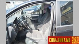 Prodajem auto: Volkswagen - Touran 2.0 dsg 2007 godište, Berane - Vozila - Crna Gora