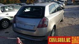 Prodajem auto: Fiat - Stilo jtd 2002 godište, Cetinje - Vozila - Crna Gora