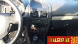 Prodajem auto: Renault - Clio dci 2004 godište, Cetinje - Vozila - Crna Gora