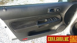 Prodajem auto: Volkswagen - Golf 4 tdi 2001 godište, Cetinje - Vozila - Crna Gora