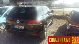 Prodajem auto: Volkswagen - Touareg 2,5tdi 2004 godište, Podgorica - Vozila - Crna Gora