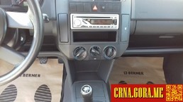 Prodajem auto: Volkswagen - Polo BENZ 2002 godište, Cetinje - Vozila - Crna Gora