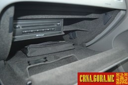 Prodajem auto: Audi - A4 2.0 TDI SPORTLIN 2010 godište, Nikšić - Vozila - Crna Gora
