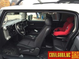 Prodajem auto: Toyota - FJ Cruiser 4.0 VVT-i 2008 godište, Podgorica - Vozila - Crna Gora