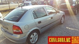Prodajem auto: Opel - Astra 1,7dti 2002 godište, Podgorica - Vozila - Crna Gora