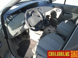Prodajem auto: Renault - Scenic DCI 2004 godište, Podgorica - Vozila - Crna Gora