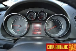 Prodajem auto: Opel - Insignia 2.0 CDTI 2010 godište, Nikšić - Vozila - Crna Gora