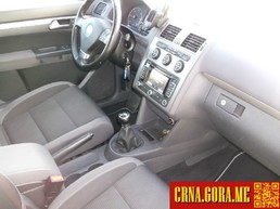 Prodajem auto: Volkswagen - Touran tdi 2009 godište, Bijelo Polje - Vozila - Crna Gora