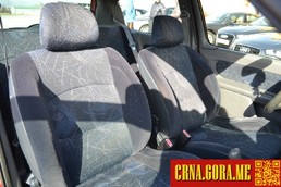 Prodajem auto: Renault - Clio 1.4 benzin 2001 godište, Nikšić - Vozila - Crna Gora