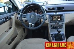 Prodajem auto: Volkswagen - Passat 1.6 TDI COMFORTL 2011 godište, Nikšić - Vozila - Crna Gora