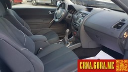 Prodajem auto: Renault - Megane 1.5 dci 60 kw 2003 godište, Podgorica - Vozila - Crna Gora