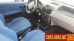 Prodajem auto: Fiat - Punto benz 2001 godište, Cetinje - Vozila - Crna Gora