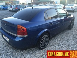 Prodajem auto: Opel - Vectra 2,0 DTI 2002 godište, Podgorica - Vozila - Crna Gora