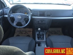 Prodajem auto: Opel - Vectra 2,0 DTI 2002 godište, Podgorica - Vozila - Crna Gora